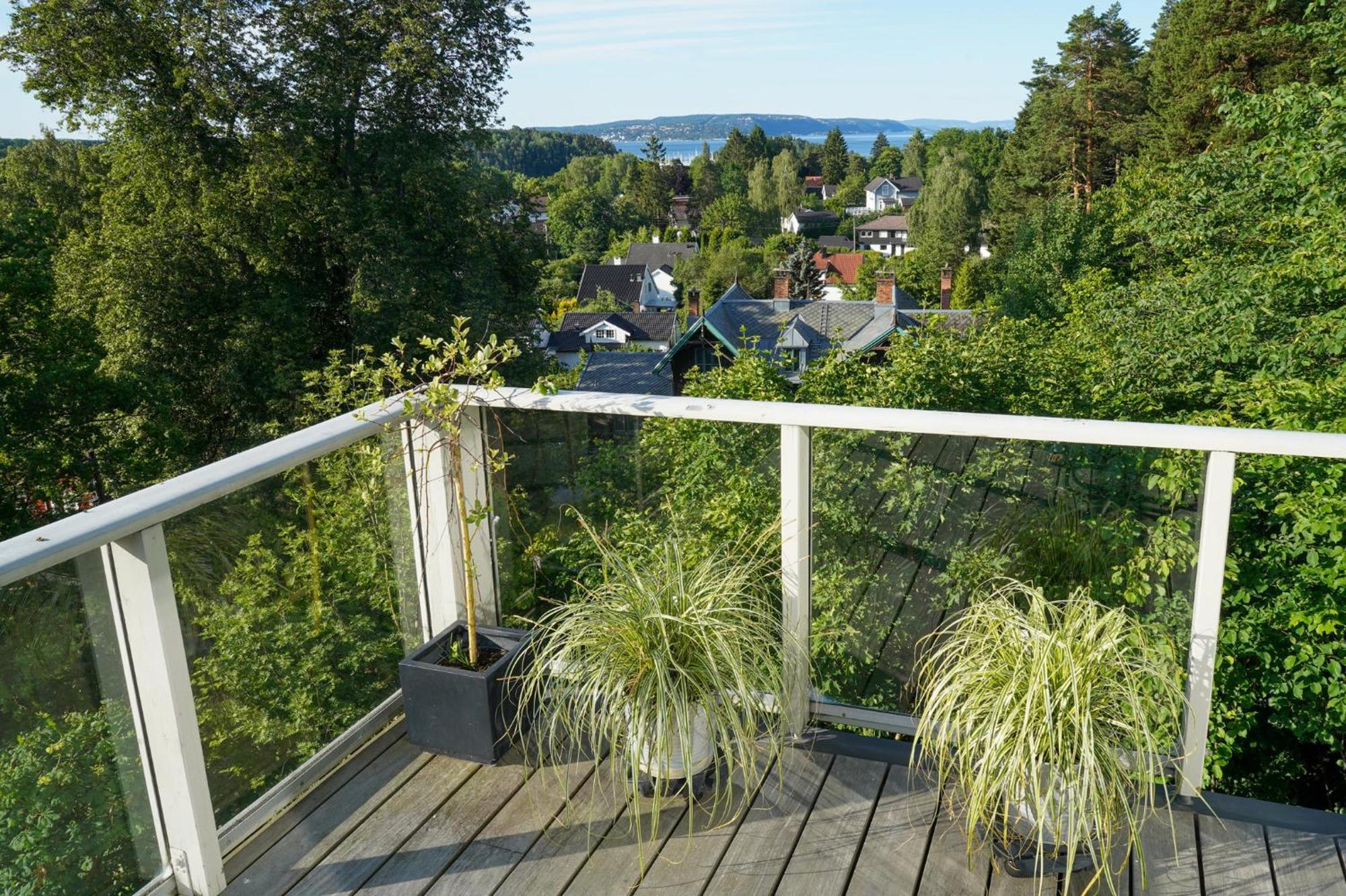 Treetop Feeling 190 Sqm With Amazing Views